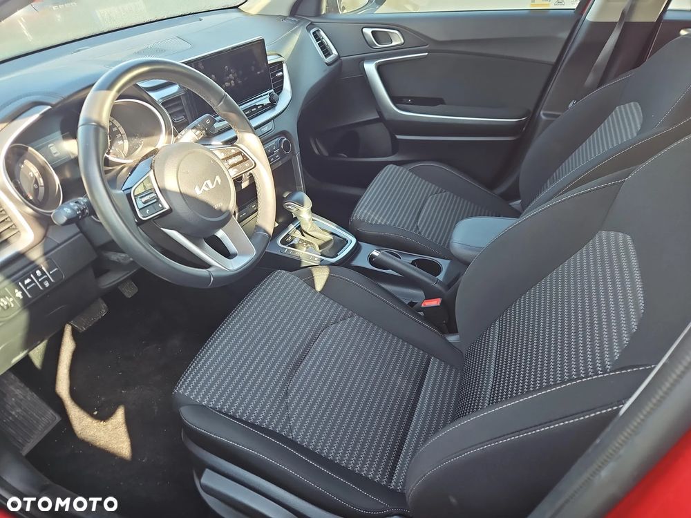 Kia Ceed 1.5 T-GDI M DCT - 9