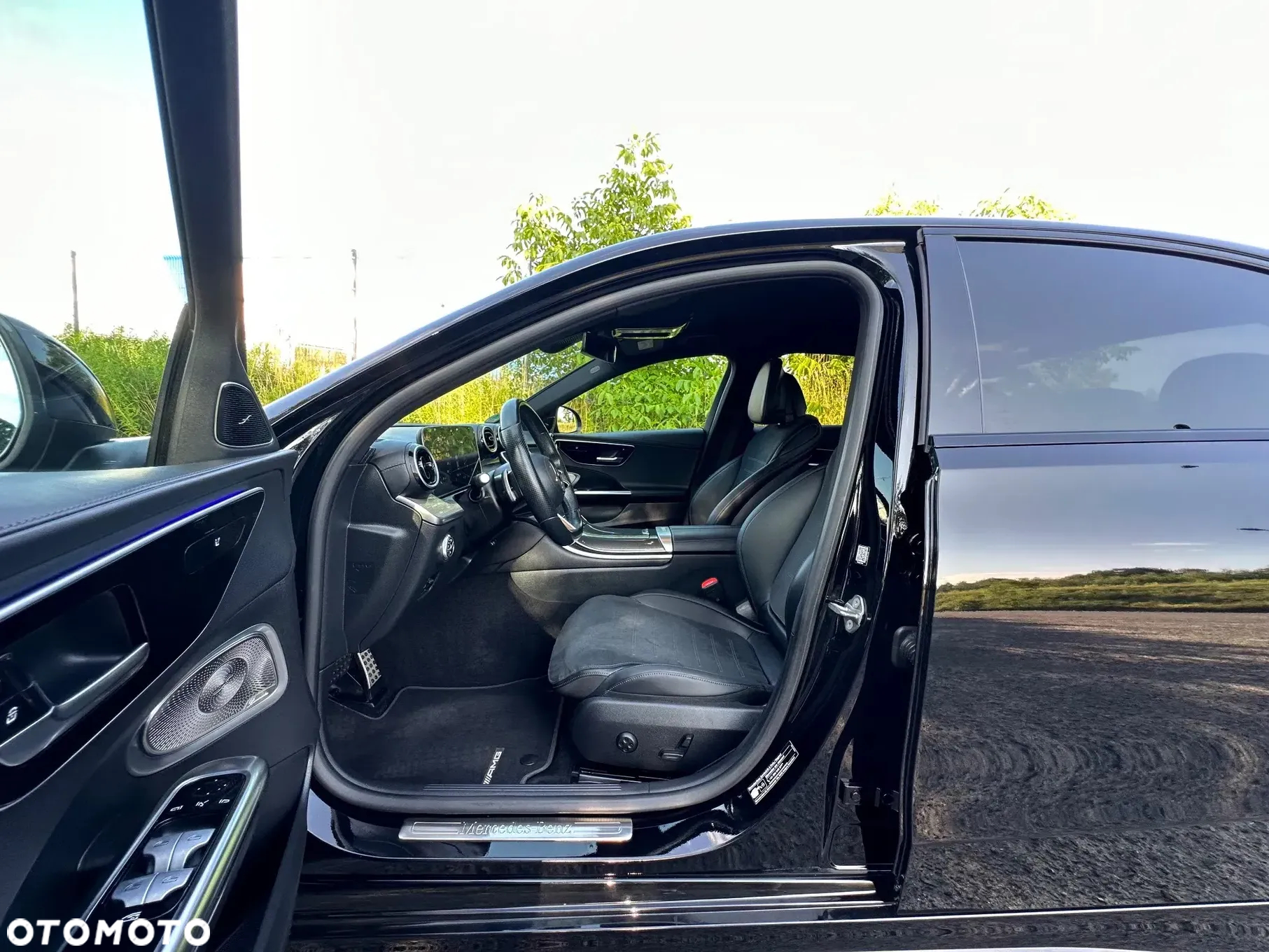 Mercedes-Benz Klasa C 200 9G-TRONIC Edition AMG Line - 18