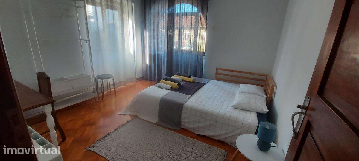 Quarto - localizado em Peniche - Grande imagem: 2/56