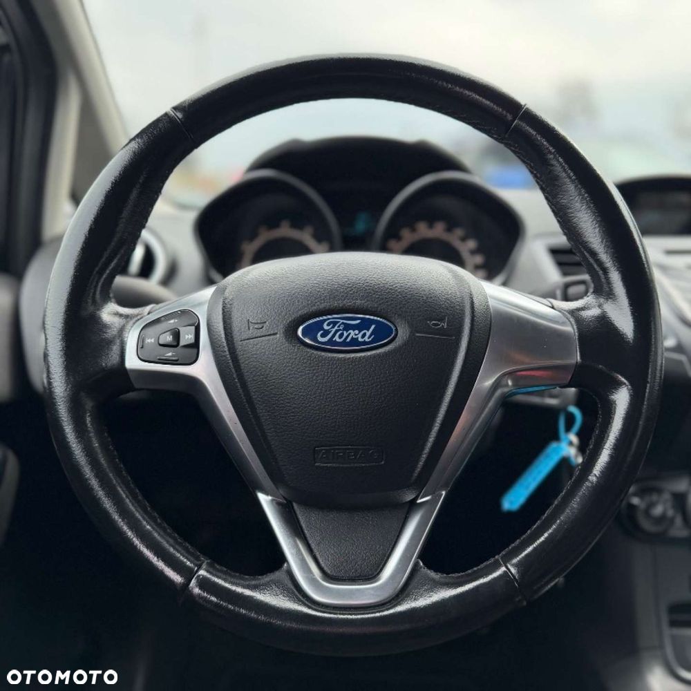 Ford Fiesta - 13