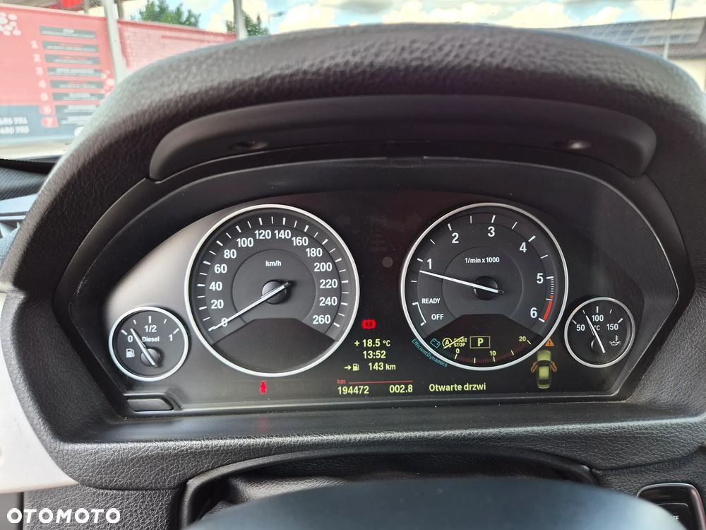 BMW Seria 3 316d - 27