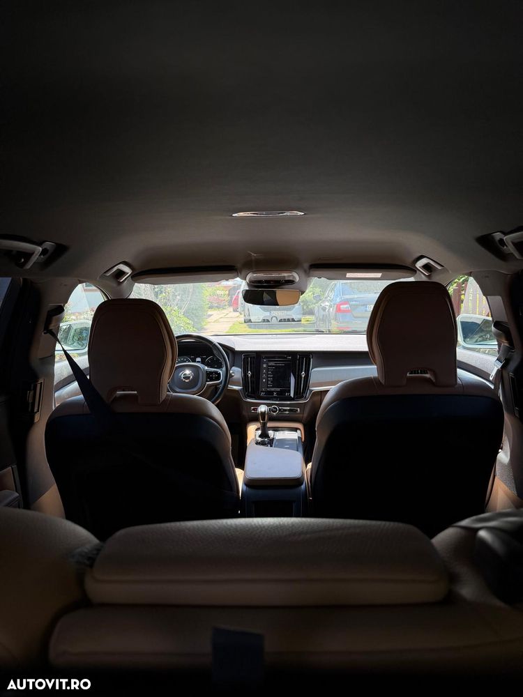 Volvo V90 D4 - 27