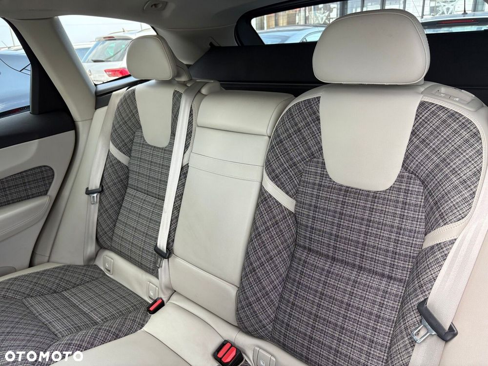 Volvo XC 60 - 14