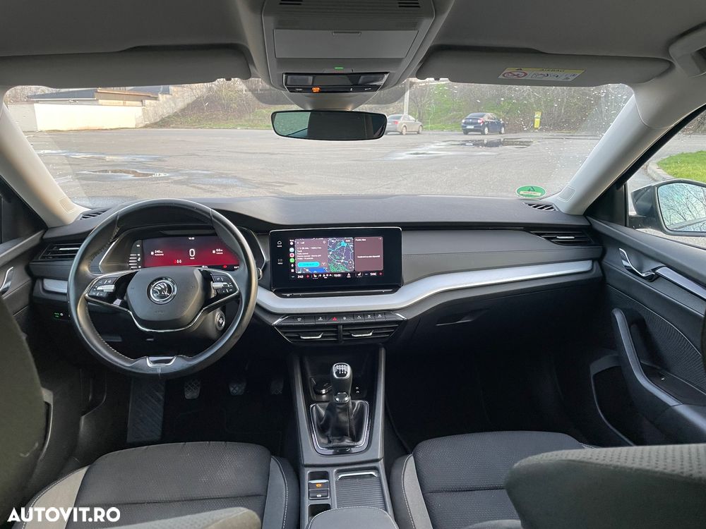 Skoda Octavia Combi 2.0 TDI Tour - 5