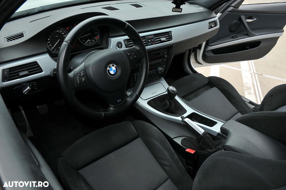 BMW Seria 3 318i Edition Sport - 13