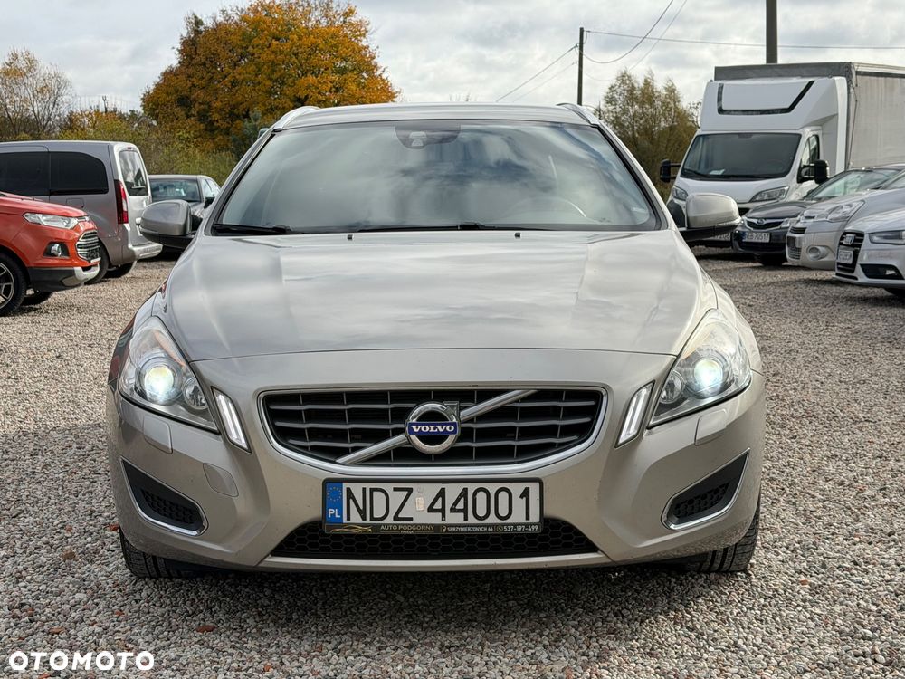 Volvo V60 - 10