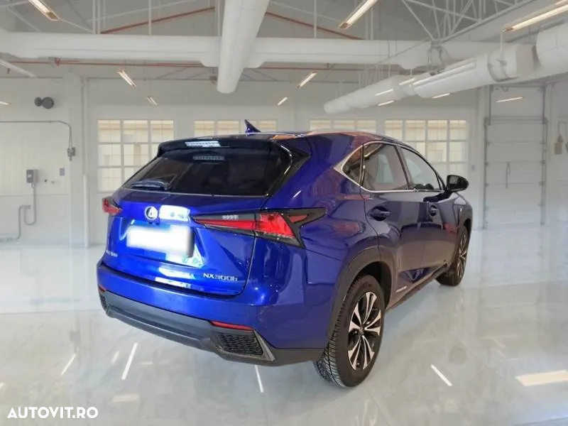 Lexus Seria NX 300h E-FOUR F SPORT - 3