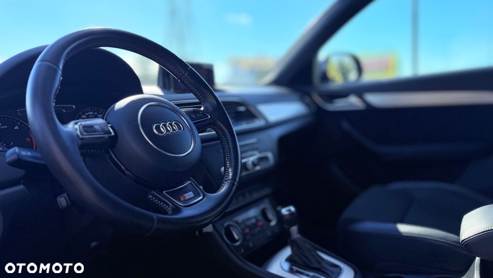 Audi Q3 2.0 TDI Quattro S tronic - 11