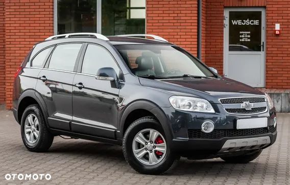 Chevrolet Captiva 3.2 4WD 7 Sitzer LT - 8