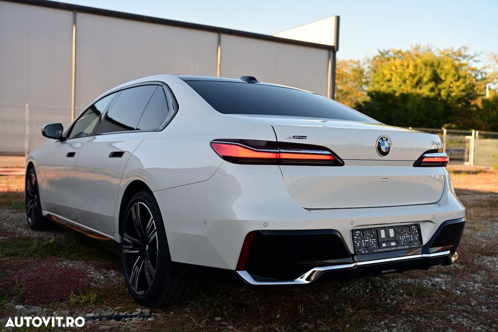 BMW Seria 7 740d xDrive MHEV - 4