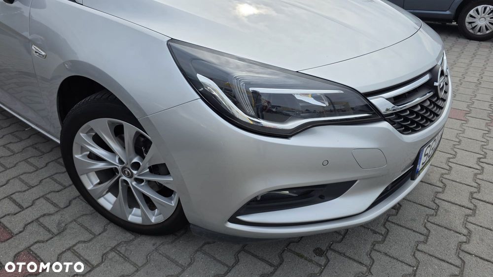 Opel Astra 1.4 T Elite - 1
