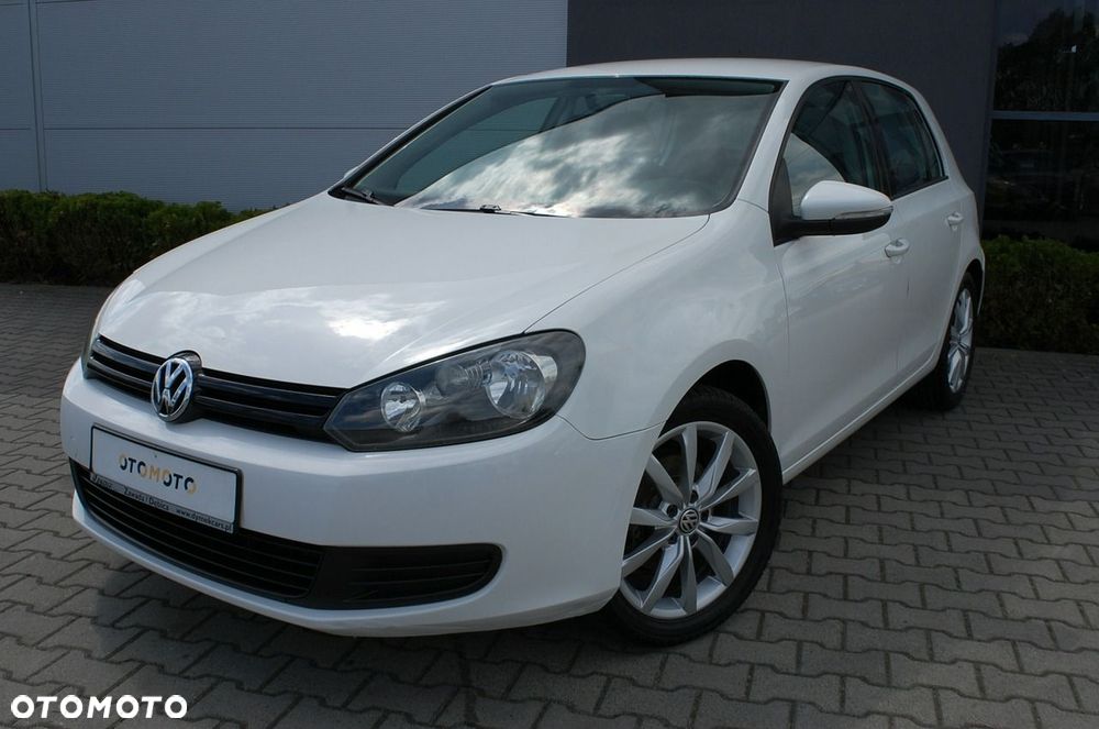 Volkswagen Golf - 2