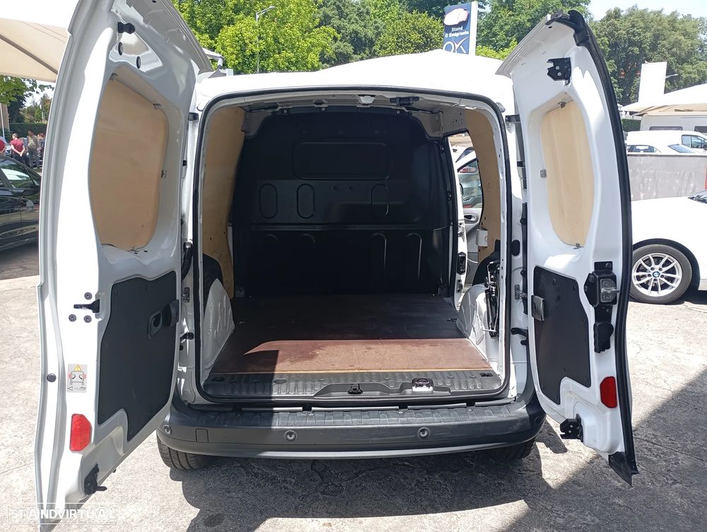 Renault Kangoo 3 Lugares - 12