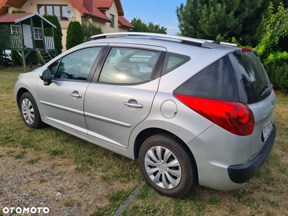 Peugeot 207 120 Sport - 11