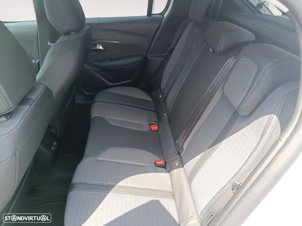 Peugeot 208 1.2 PureTech Allure - 13