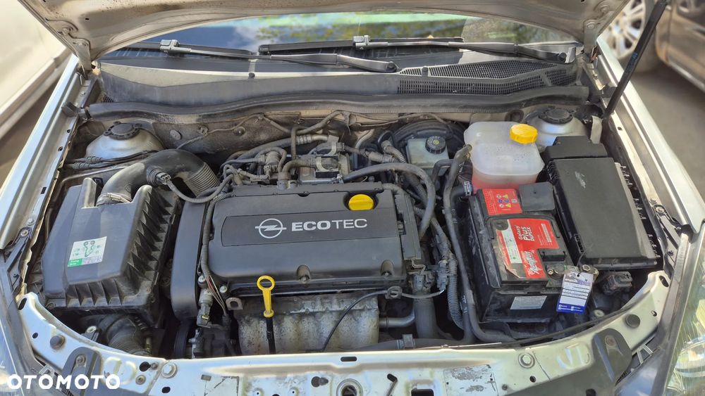 Opel Astra ver-1-6-enjoy - 14