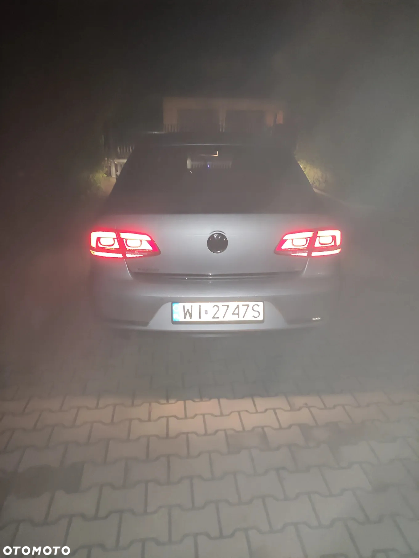 Volkswagen Passat 1.6 TDI DPF BlueMot Comfortline - 6