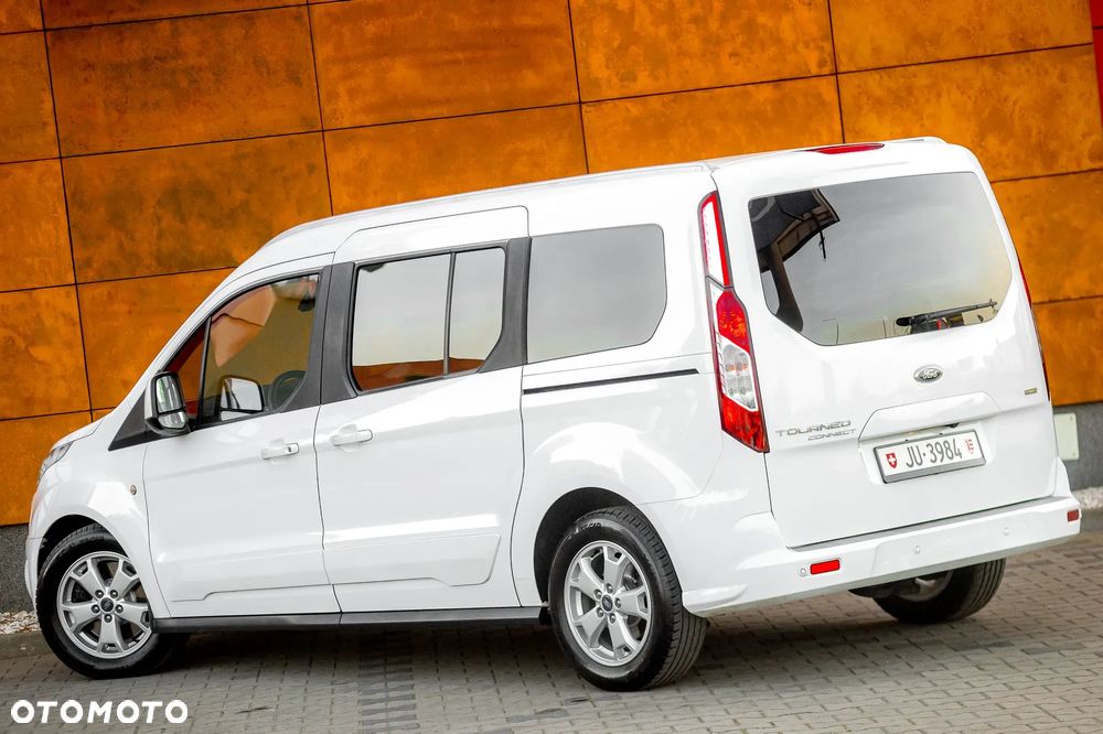 Ford Tourneo Connect Grand - 13