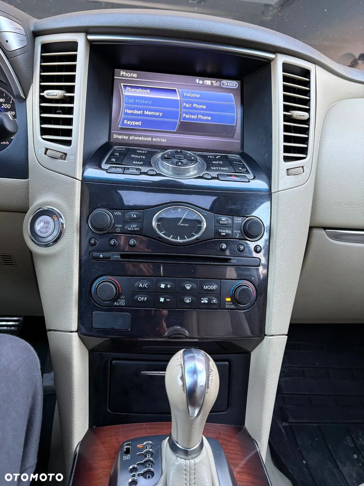 Infiniti FX FX30d GT Premium - 14