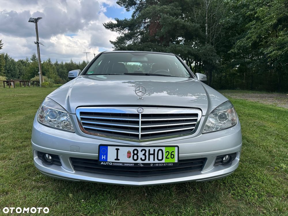 Mercedes-Benz Klasa C 180 Kompressor BlueEFFICIENCY - 16
