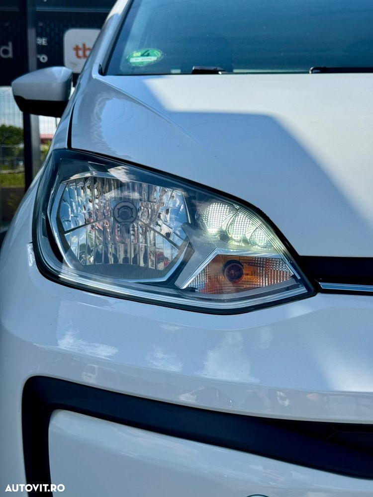 Volkswagen up! 1.0 White - 30