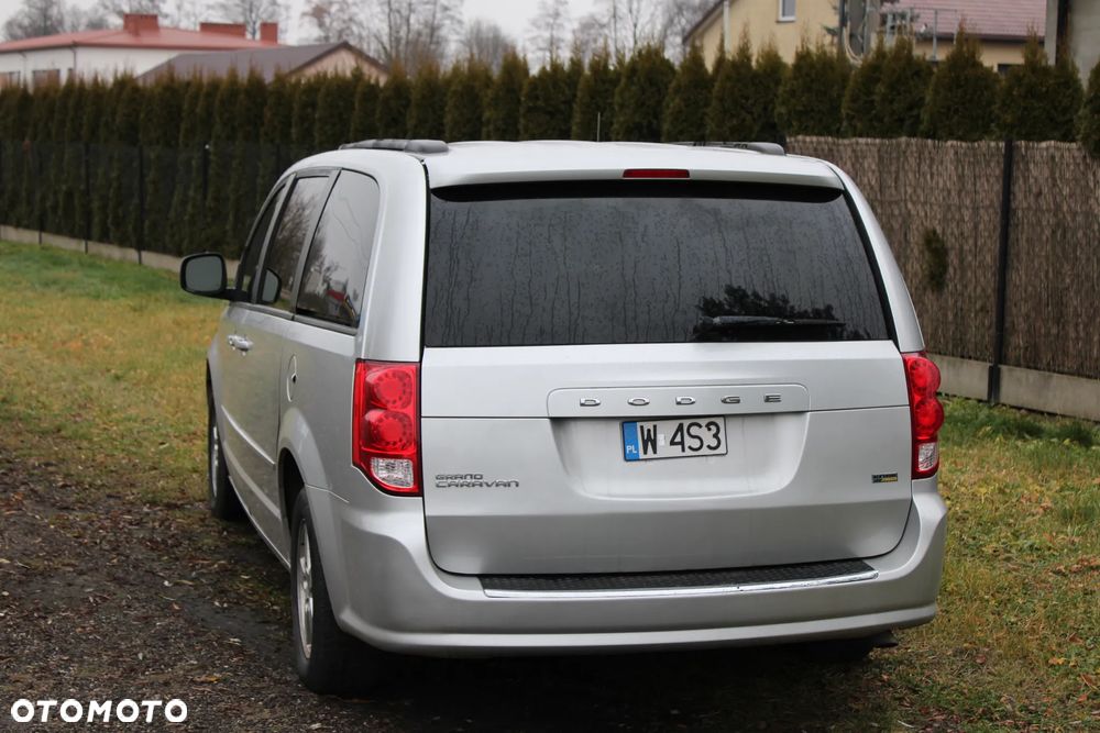 Dodge Grand Caravan 3.6 Express - 18