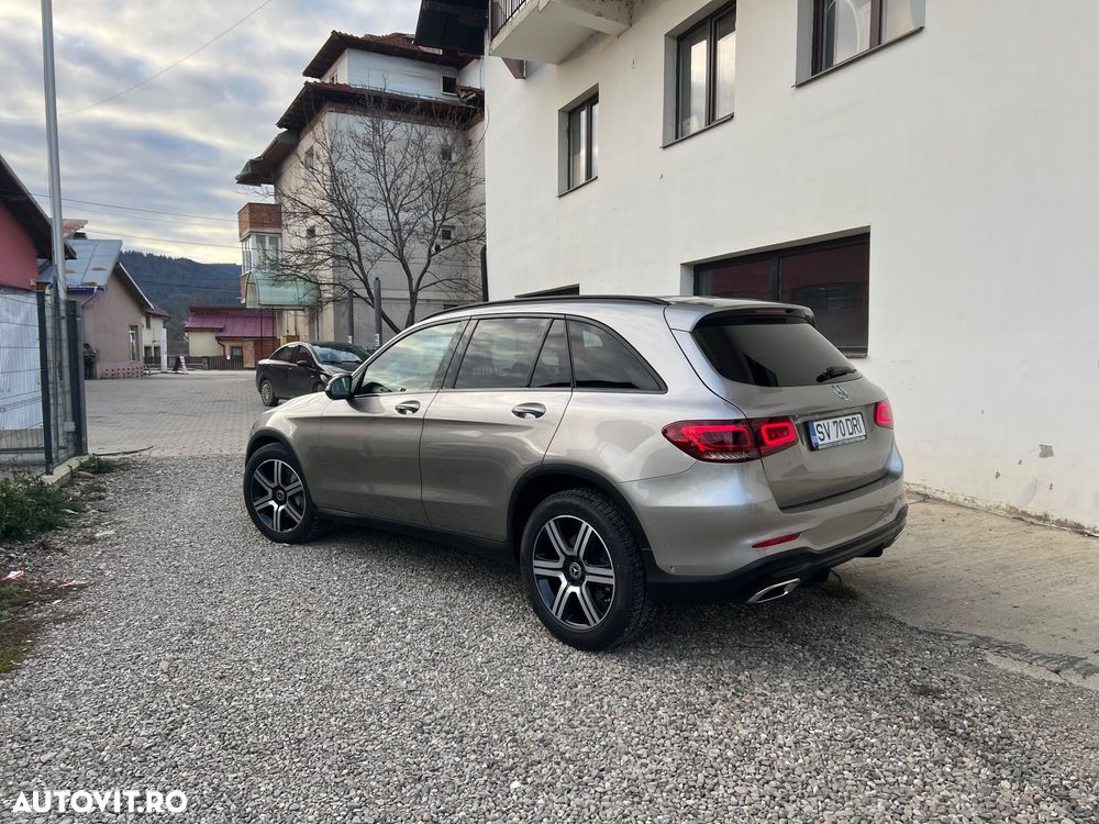 Mercedes-Benz GLC 220 d 4Matic 9G-TRONIC AMG Line - 4