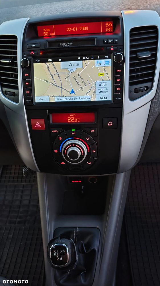 Kia Venga - 15