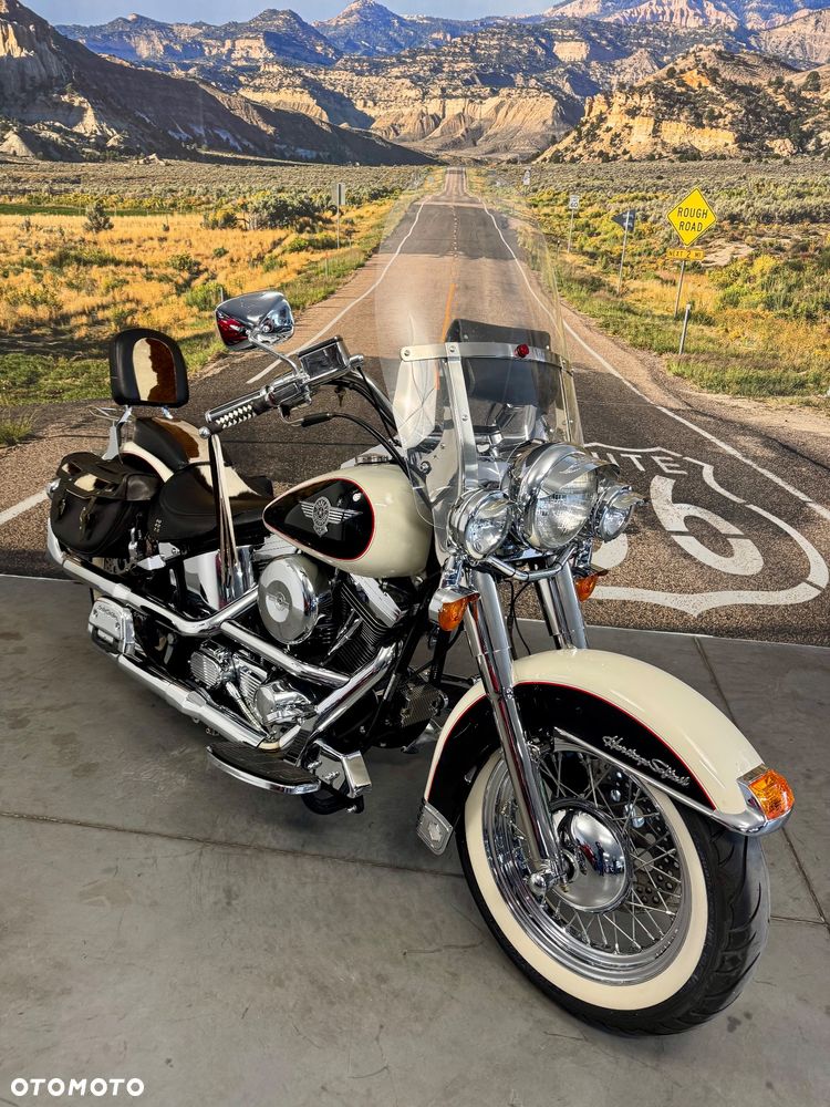Harley-Davidson Softail Heritage Classic - 2