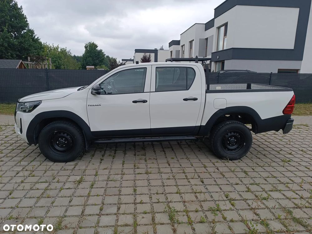 Toyota Hilux 2.4 D-4D Double Cab DLX 4x4 - 2