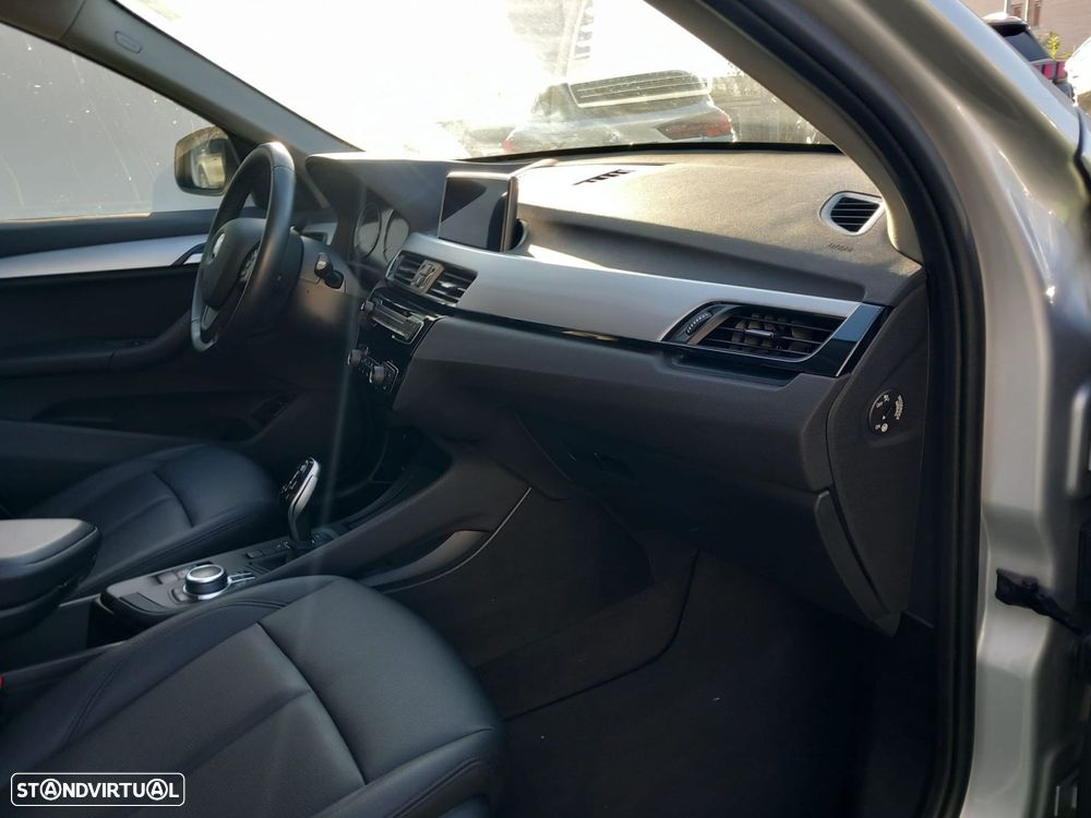 BMW X1 16 d sDrive Auto Line Sport - 11