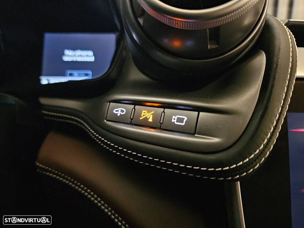 Ferrari GTC4 Lusso T - 27