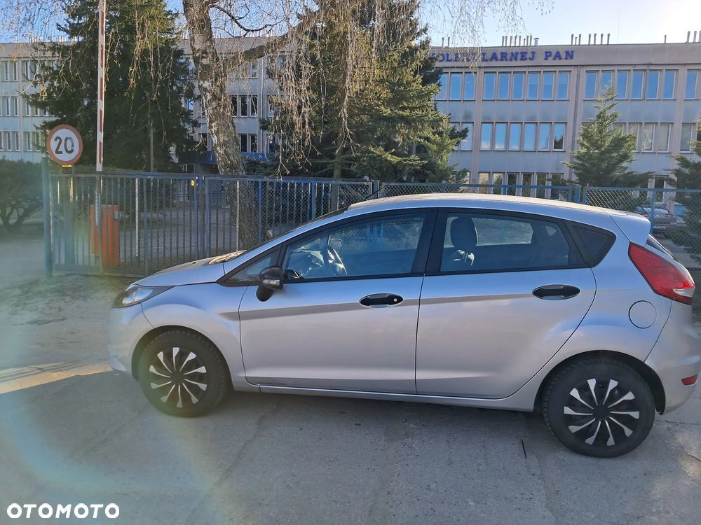 Ford Fiesta 1.4 TDCI - 2