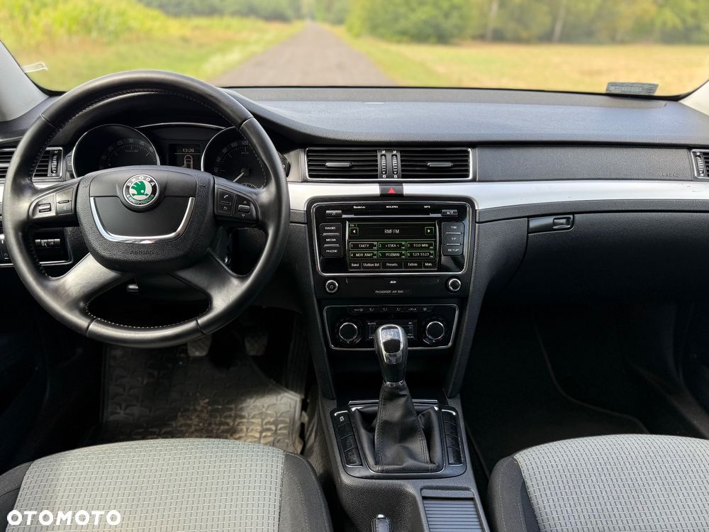 Skoda Superb 2.0 TDI Business - 6
