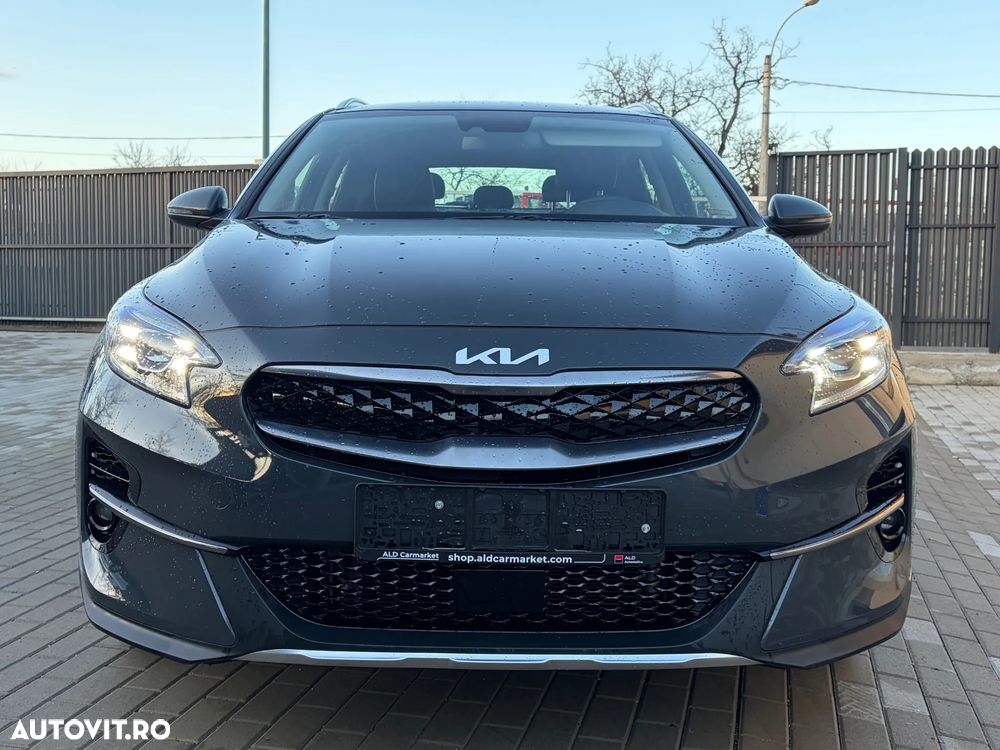 Kia XCeed - 10