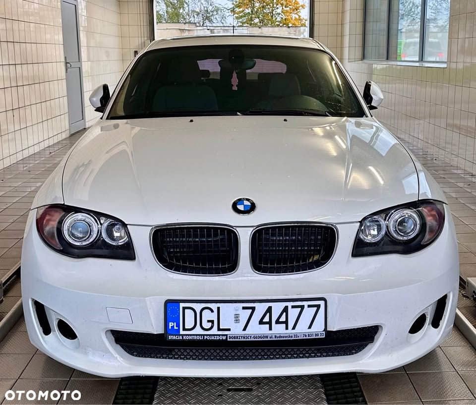 BMW Seria 1 120d DPF Edition Sport - 3