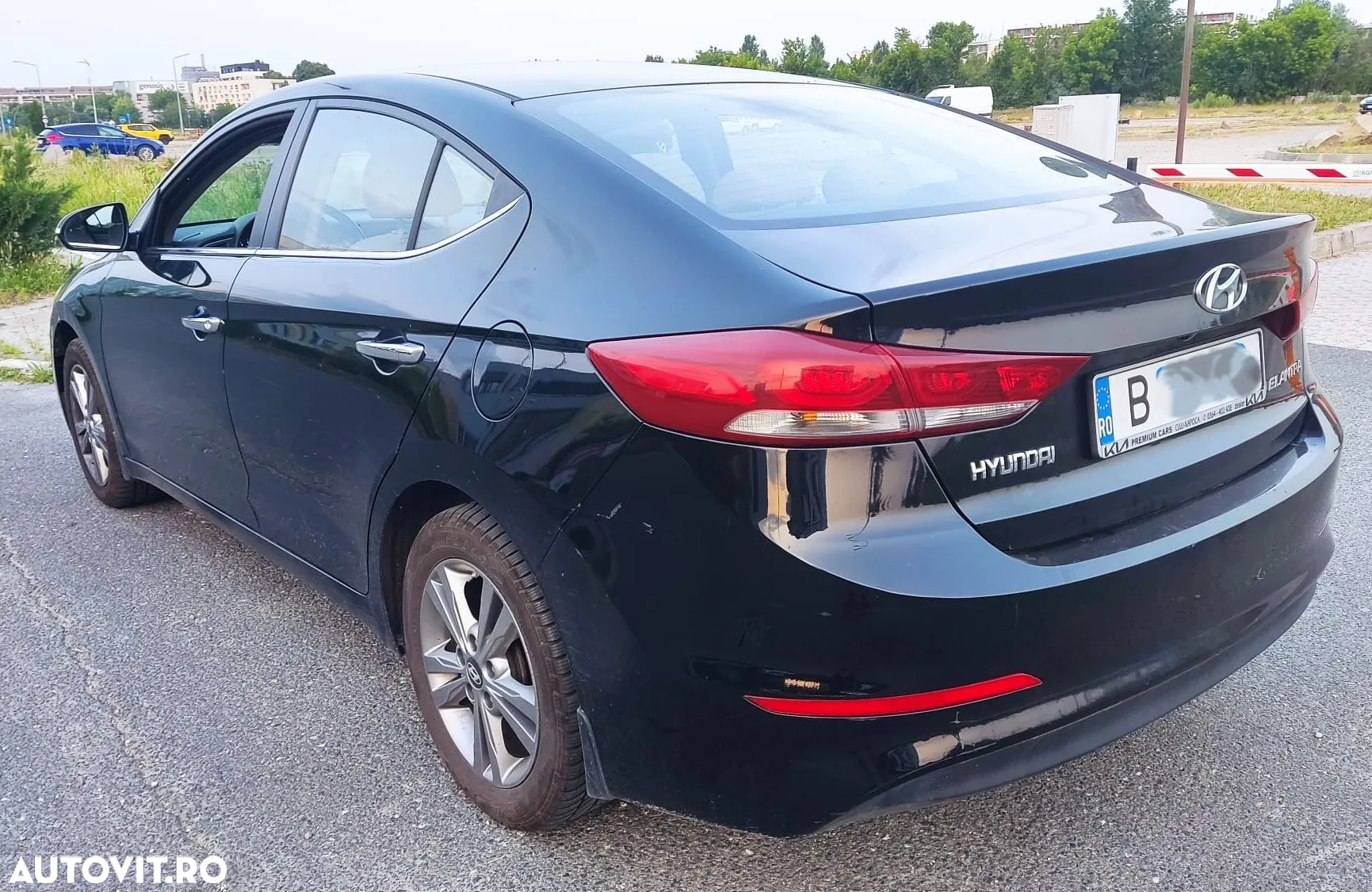 Hyundai Elantra 1.6 MPi Highway - 3