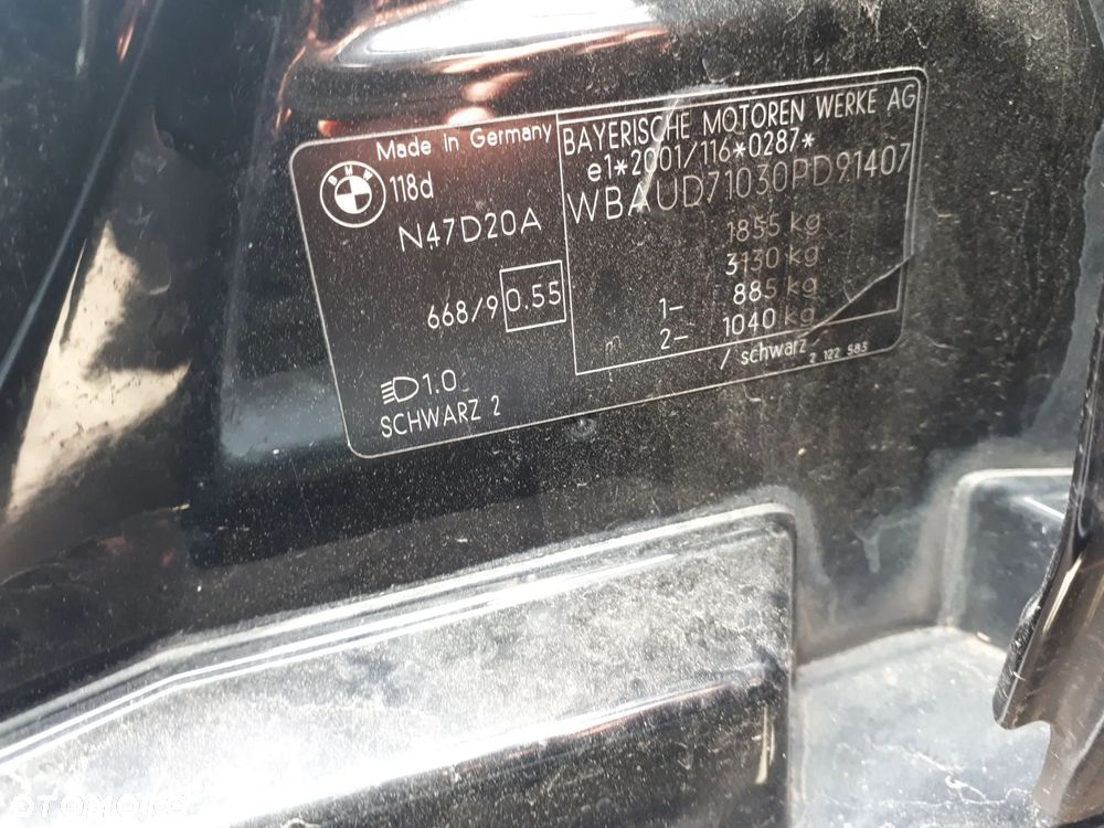 BMW 1 E87 07-11 LIFT KLAPKA WLEWU PALIWA 668/9 SCHWARZ 2 - 29