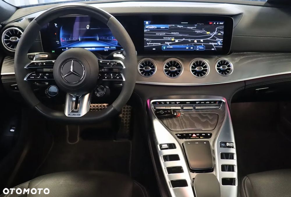 Mercedes-Benz AMG GT 53 4Matic+ Speedshift TCT 9G - 12