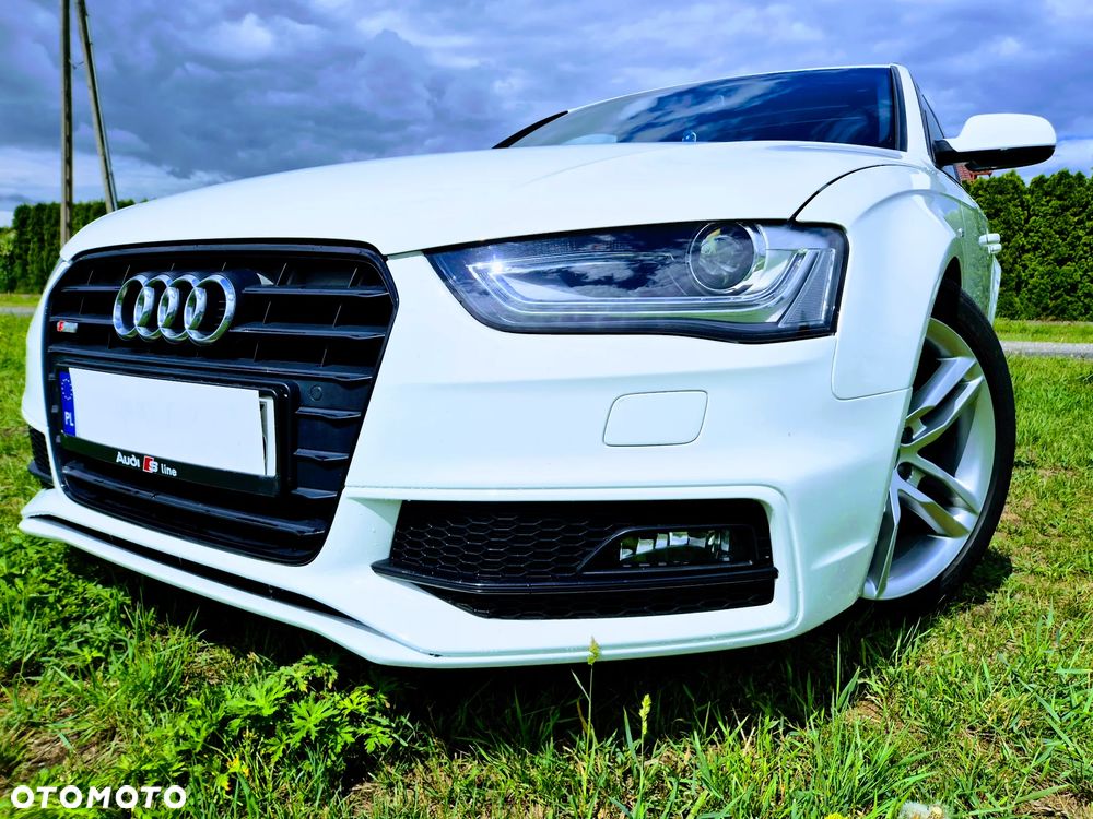 Audi A4 Avant 2.0 TDI DPF multitronic S line Sportpaket - 16