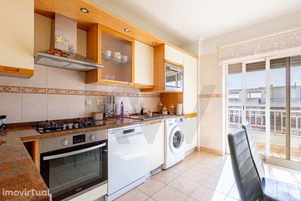 T3 Amplo com Garagem Box | Construção de Qualidade e Muito Espaço - Grande imagem: 4/43