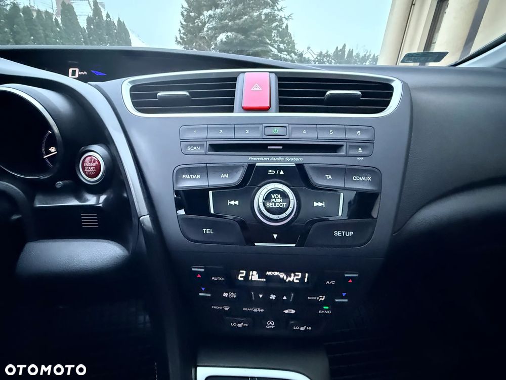 Honda Civic 1.8 Executive - 17