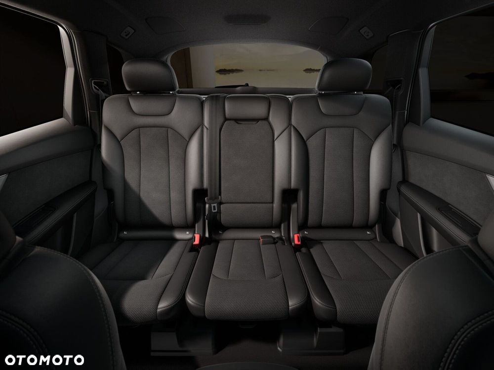 Audi Q7 - 7