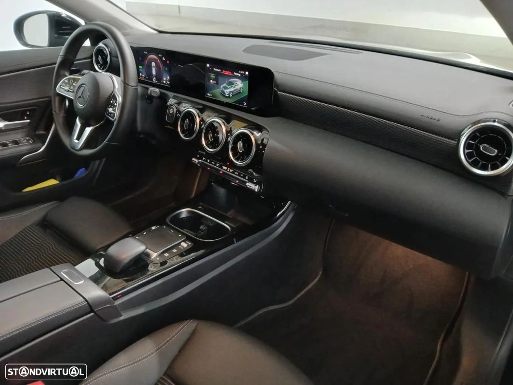 Mercedes-Benz CLA 250 e Shooting Brake Progressive - 9