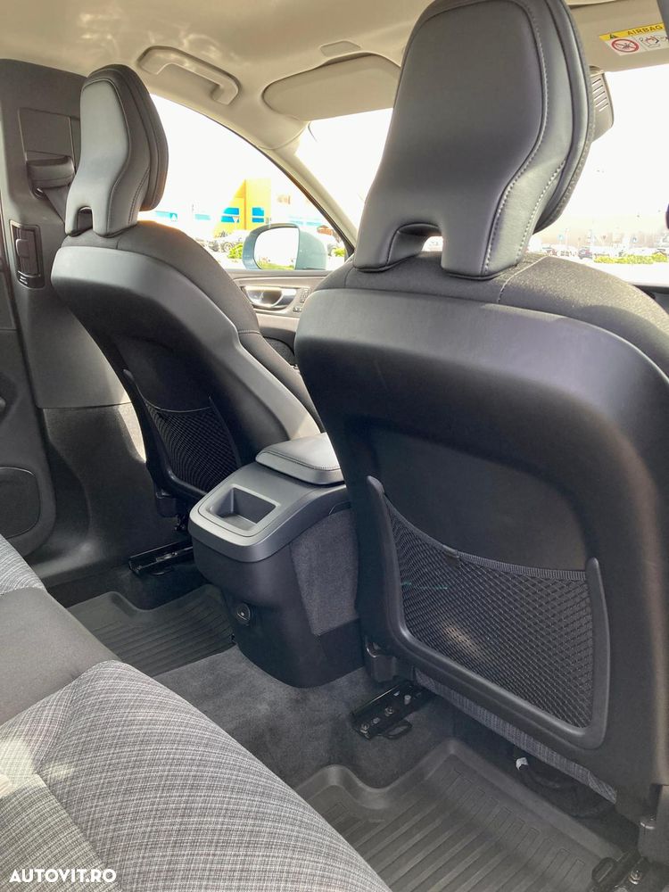 Volvo XC 60 B5 B AWD Core - 20