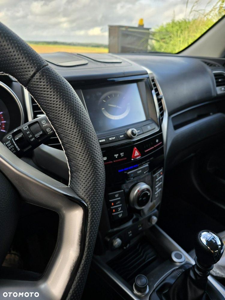 SsangYong/KGM Tivoli - 10