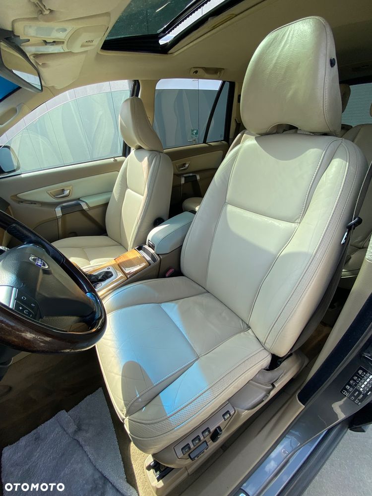 Volvo XC 90 - 10