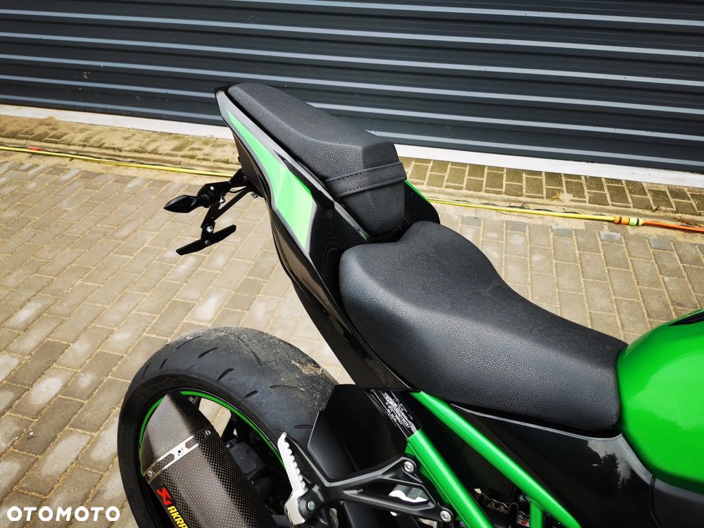 Kawasaki Z 900 - 10