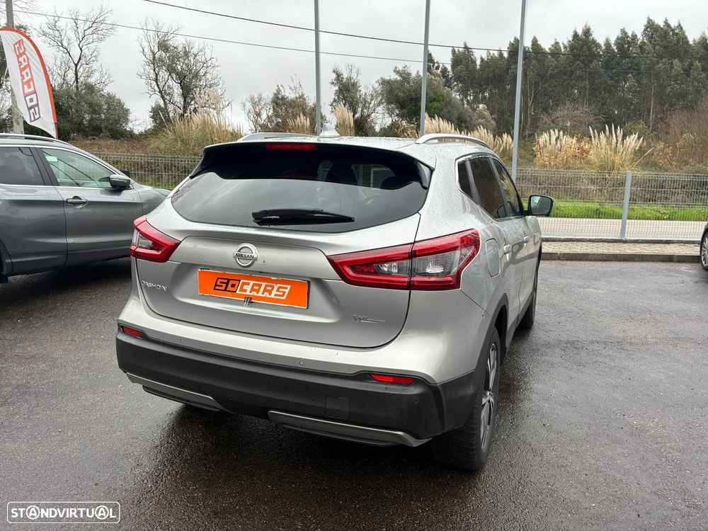 Nissan Qashqai 1.5 dCi N-Connecta 18 - 12