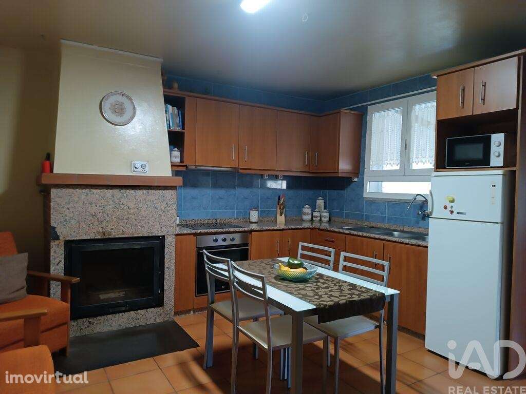 Casa T4 em Azinhoso de 100,00 m2 - Grande imagem: 3/30